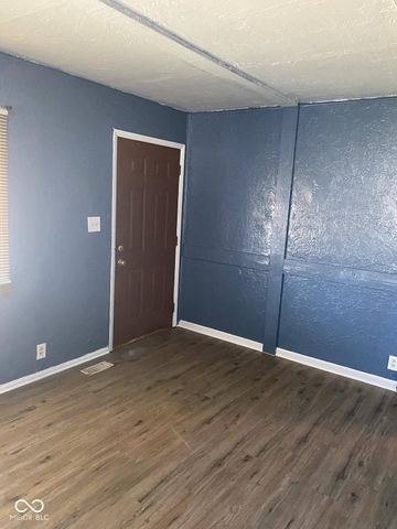 2422 N Goodlet Avenue, Indianapolis, IN 46222