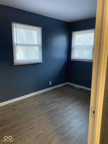 2422 N Goodlet Avenue, Indianapolis, IN 46222