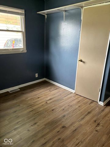 2422 N Goodlet Avenue, Indianapolis, IN 46222