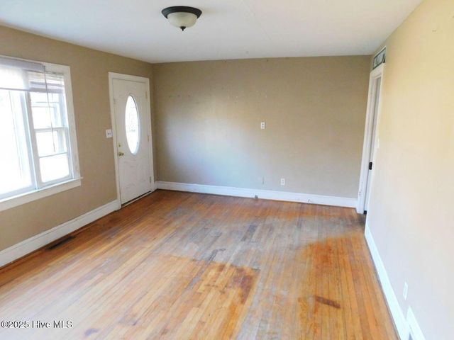 2604 Jackson Drive, Greenville, NC 27858