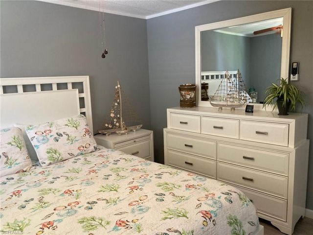 210 Sun CIR, Fort Myers, FL 33905