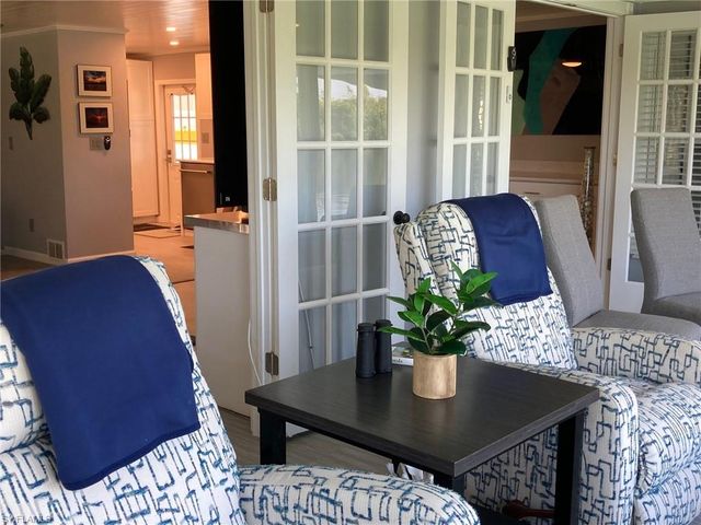 210 Sun CIR, Fort Myers, FL 33905