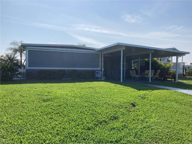 210 Sun CIR, Fort Myers, FL 33905