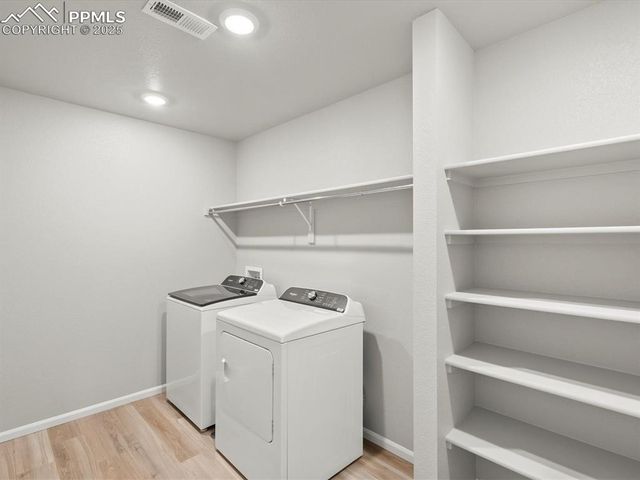 6778 Roundtail Way, Colorado Springs, CO 80925