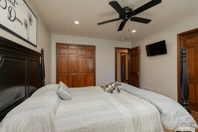 2337 South Mayfair Avenue, Springfield, MO 65804