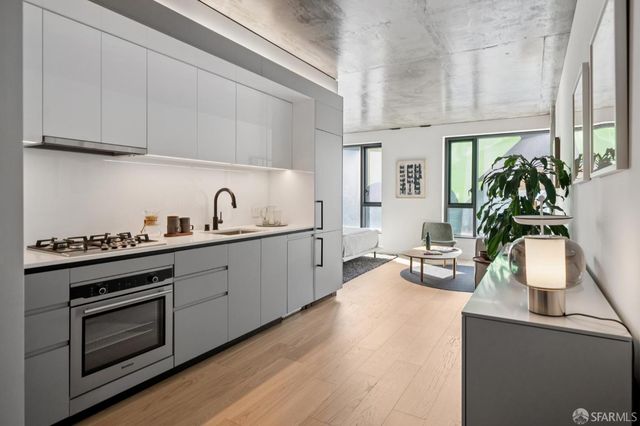 960 Market Street 721, San Francisco, CA 94102