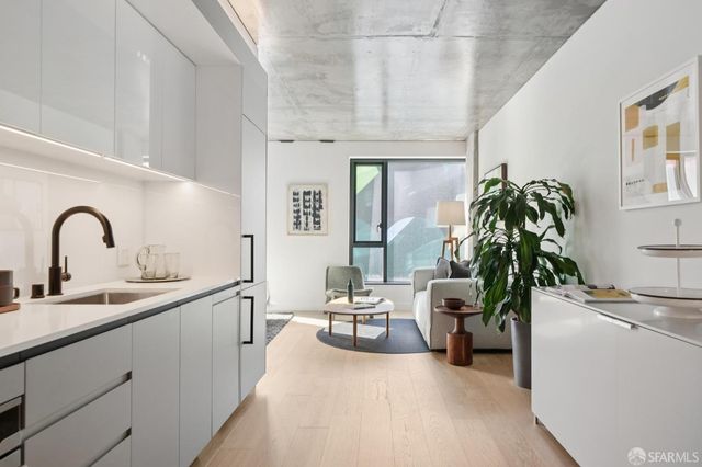 960 Market Street 721, San Francisco, CA 94102