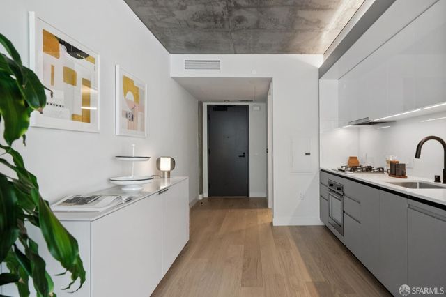 960 Market Street 721, San Francisco, CA 94102