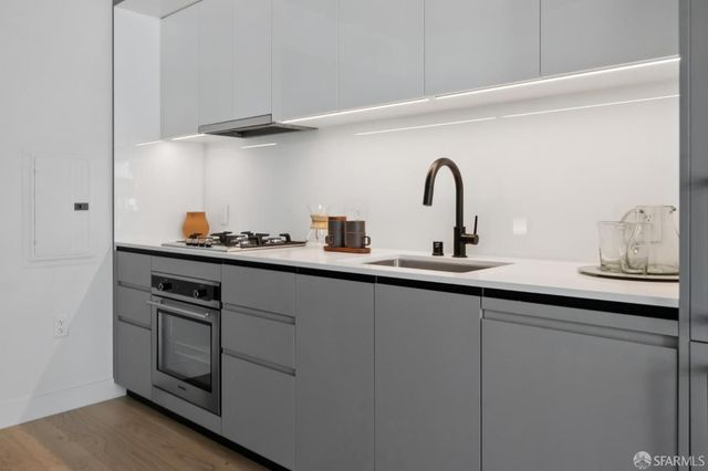 960 Market Street 721, San Francisco, CA 94102