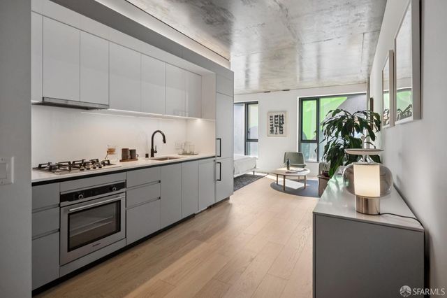 960 Market Street 721, San Francisco, CA 94102