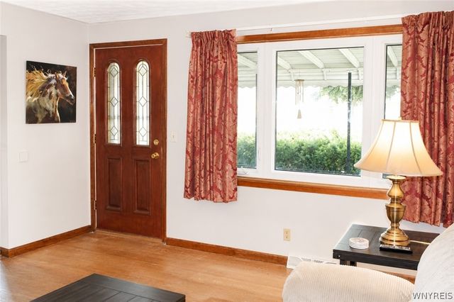 73 Banner Avenue, Lancaster, NY 14086