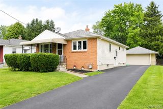 73 Banner Avenue, Lancaster, NY 14086