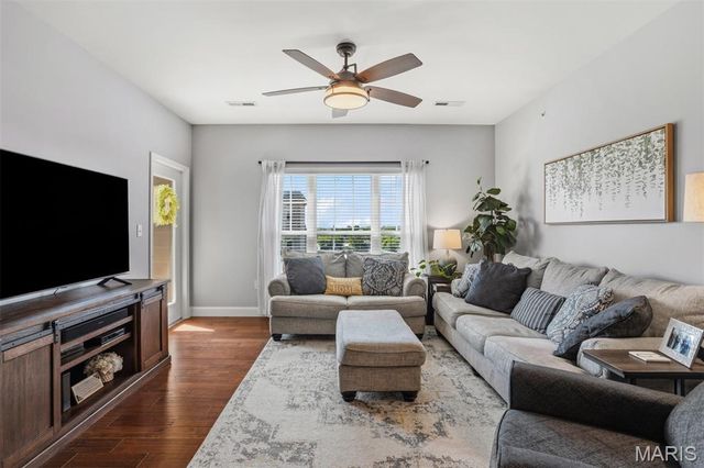 1251 Strassner Drive 2313, Brentwood, MO 63144