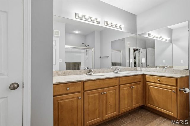 1251 Strassner Drive 2313, Brentwood, MO 63144
