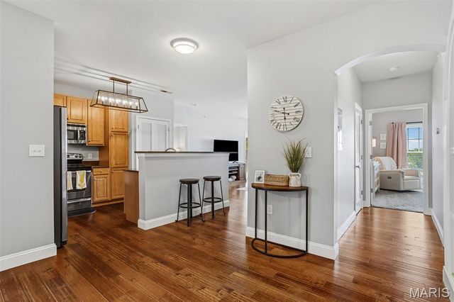 1251 Strassner Drive 2313, Brentwood, MO 63144