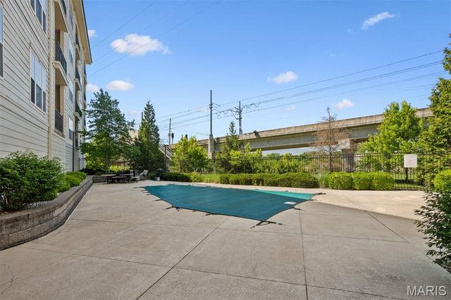 1251 Strassner Drive 2313, Brentwood, MO 63144