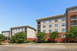 1251 Strassner Drive 2313, Brentwood, MO 63144