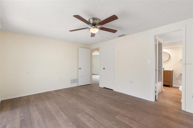 7134 FOX HOLLOW DRIVE, Port Richey, FL 34668