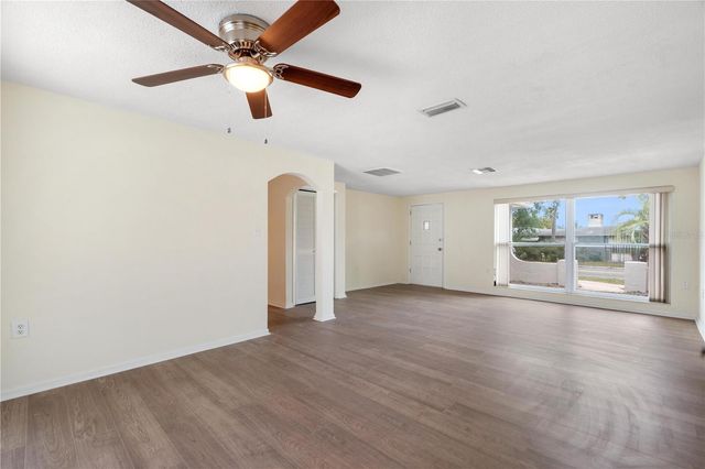 7134 FOX HOLLOW DRIVE, Port Richey, FL 34668