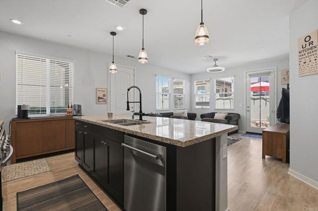 4136 Palomar Way, Oceanside, CA 92057