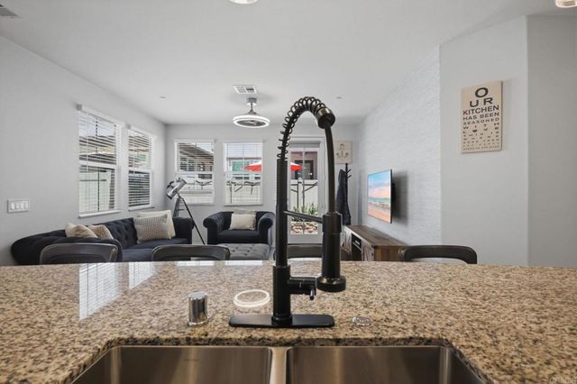 4136 Palomar Way, Oceanside, CA 92057