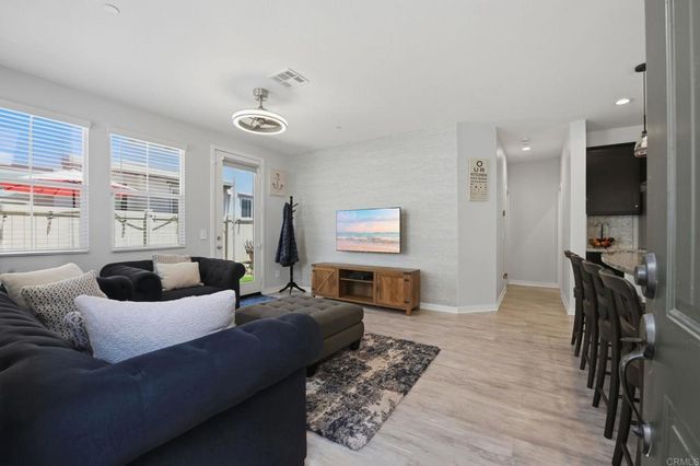 4136 Palomar Way, Oceanside, CA 92057