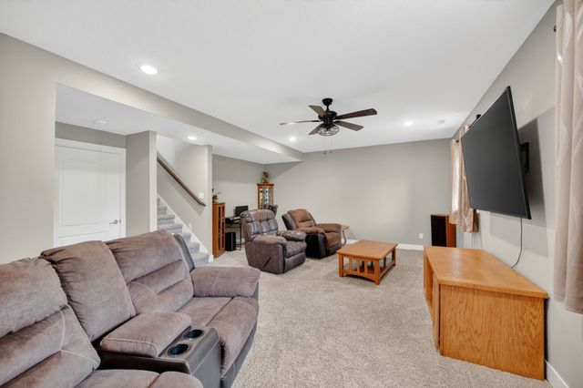 645 Pine Avenue, Norwalk, IA 50211