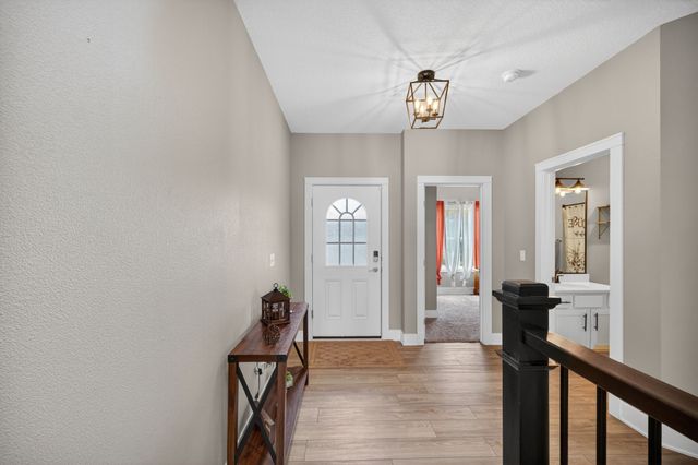 645 Pine Avenue, Norwalk, IA 50211