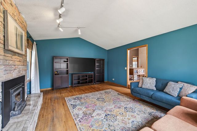 5053 Northbrook Boulevard N, Stillwater, MN 55082