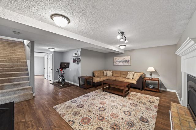 5053 Northbrook Boulevard N, Stillwater, MN 55082