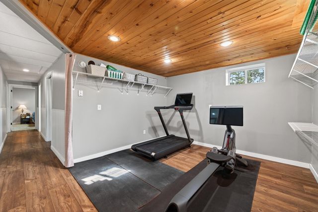 5053 Northbrook Boulevard N, Stillwater, MN 55082