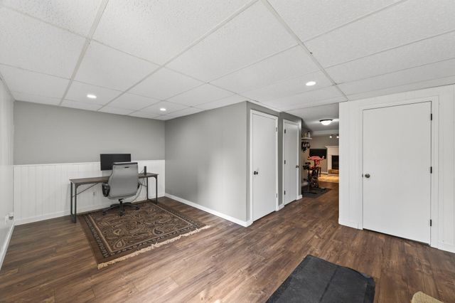 5053 Northbrook Boulevard N, Stillwater, MN 55082