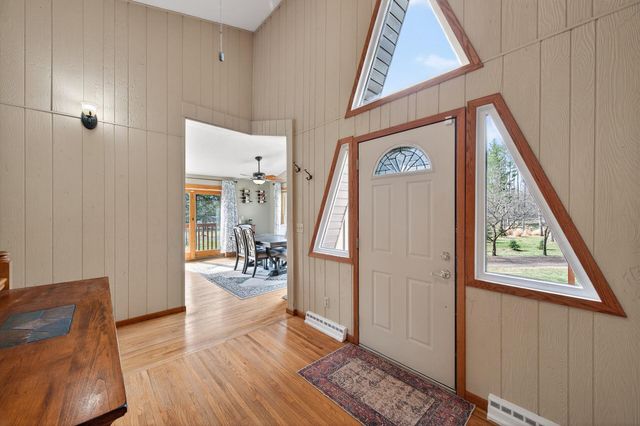 5053 Northbrook Boulevard N, Stillwater, MN 55082