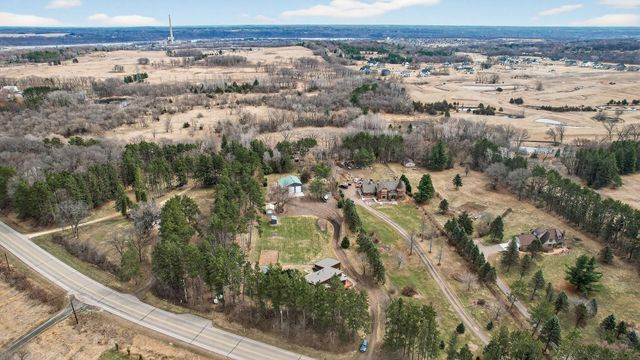 5053 Northbrook Boulevard N, Stillwater, MN 55082