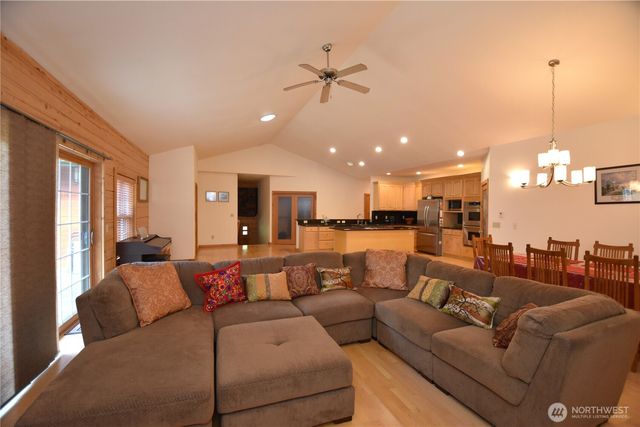 30333 Heimer Road, Arlington, WA 98223
