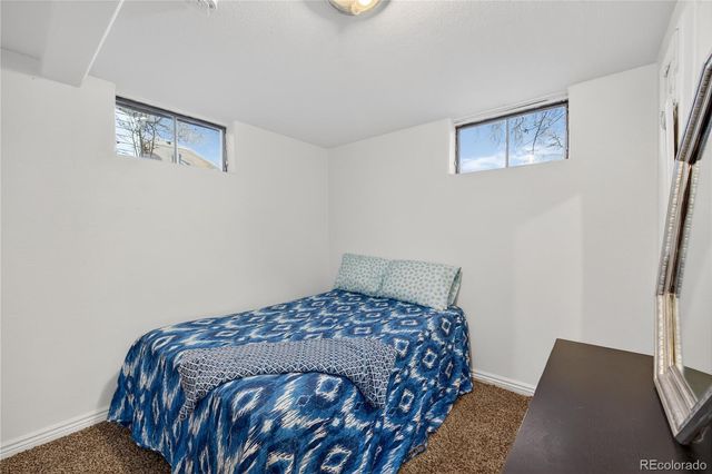 135 S Kendall Street, Lakewood, CO 80226