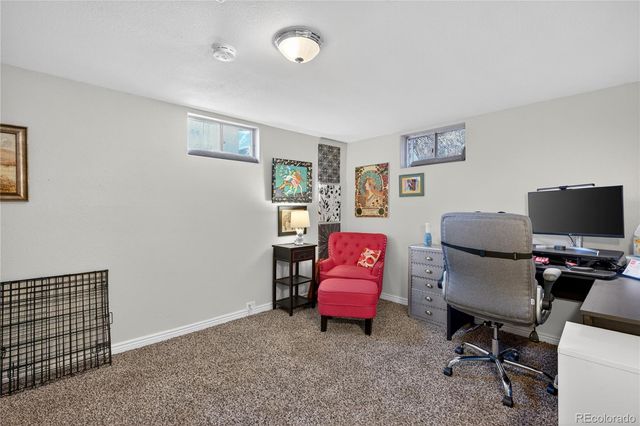 135 S Kendall Street, Lakewood, CO 80226