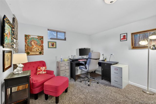 135 S Kendall Street, Lakewood, CO 80226