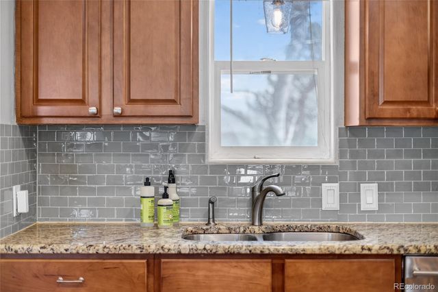 135 S Kendall Street, Lakewood, CO 80226