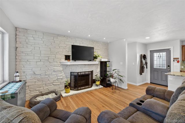 135 S Kendall Street, Lakewood, CO 80226