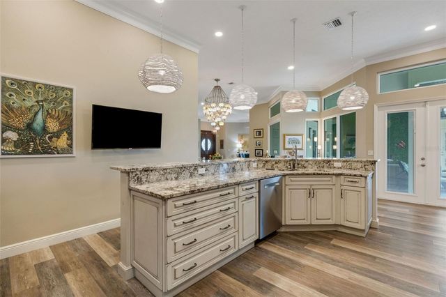 7732 DONALD ROSS ROAD W, Sarasota, FL 34240