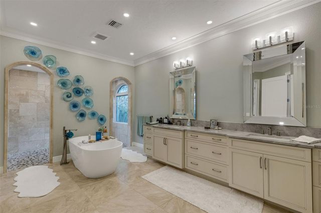 7732 DONALD ROSS ROAD W, Sarasota, FL 34240