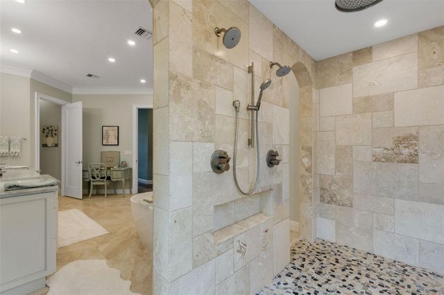 7732 DONALD ROSS ROAD W, Sarasota, FL 34240