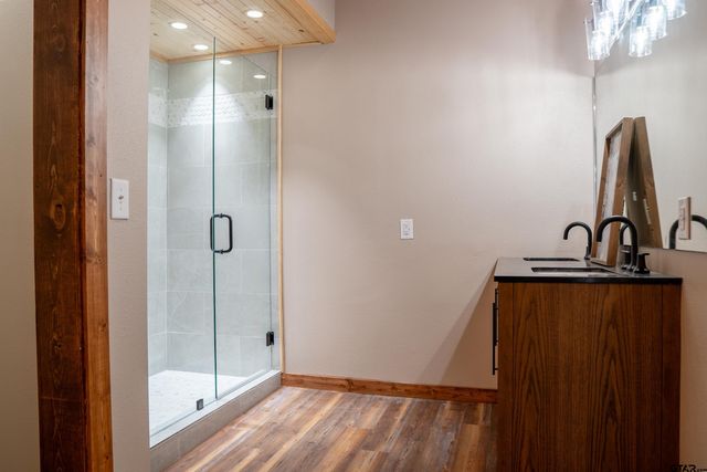 1214 SE CR 4385, Scroggins, TX 75480