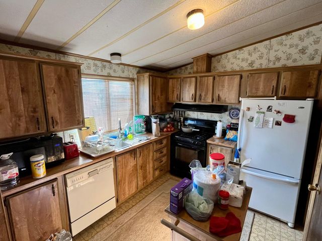 21875 Manton School Road, Manton, CA 96059