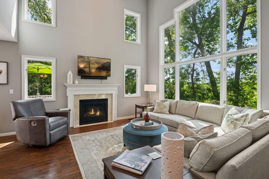 5446 Sanibel Drive, Minnetonka, MN 55343