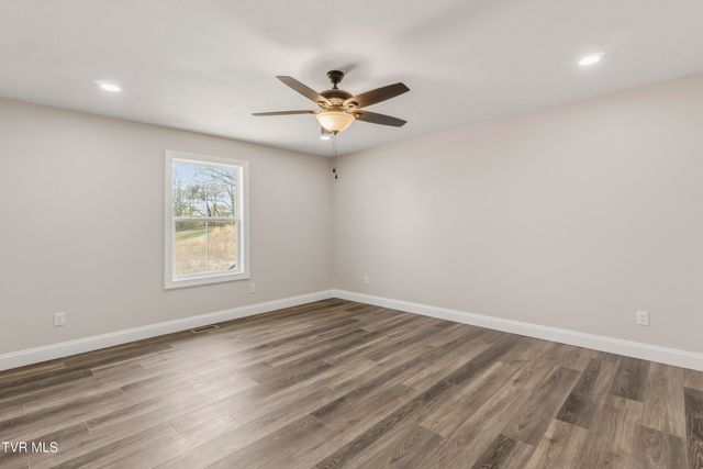 300 Gibson Loop, Afton, TN 37616