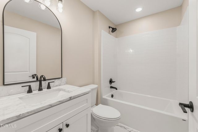 300 Gibson Loop, Afton, TN 37616