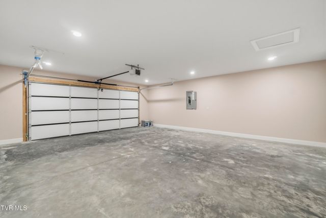 300 Gibson Loop, Afton, TN 37616