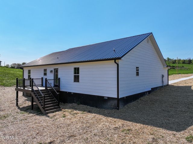 300 Gibson Loop, Afton, TN 37616